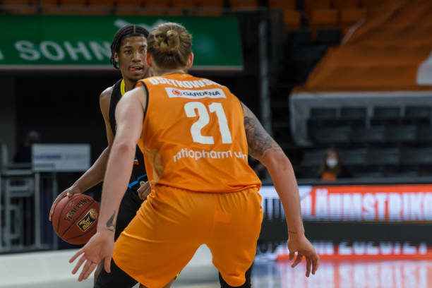 歧视问题的 歧视问题的